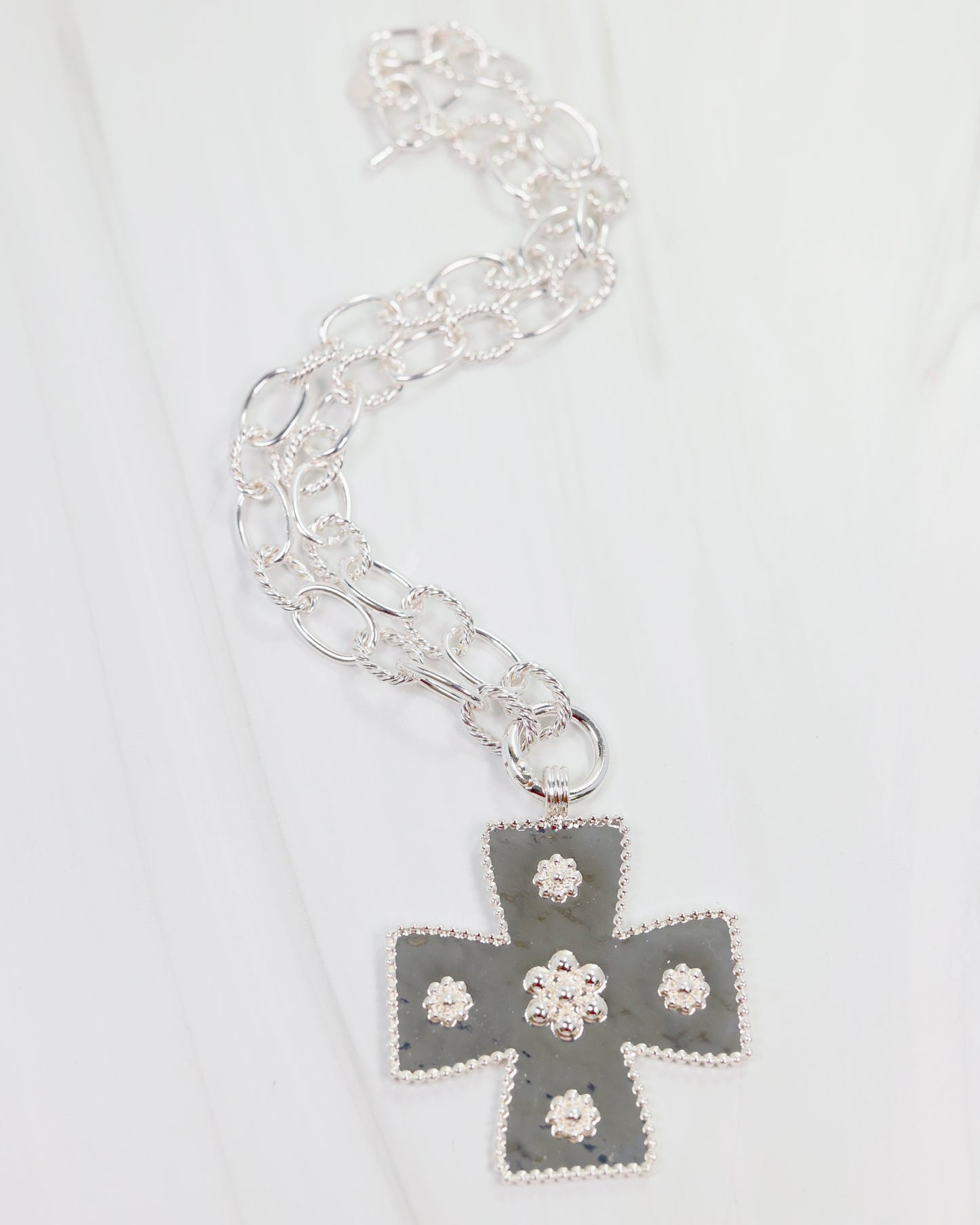 Carol Large Cross Charm Necklace Silver