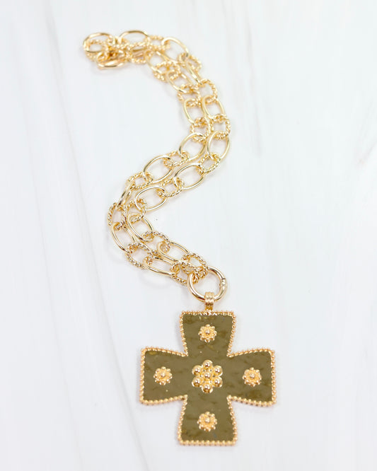 Carol Large Cross Charm Necklace Gold