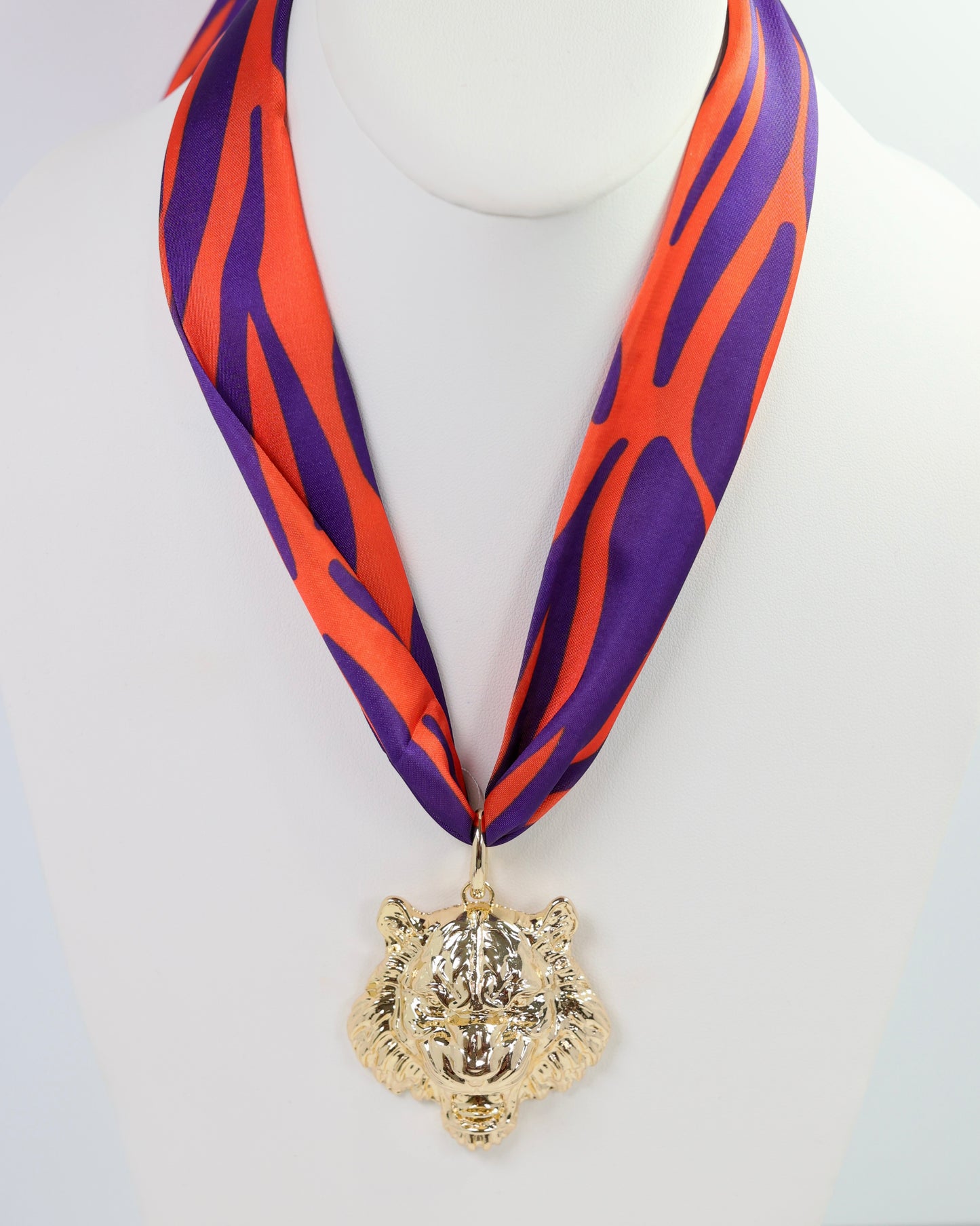 Growling Tiger Charm Gold