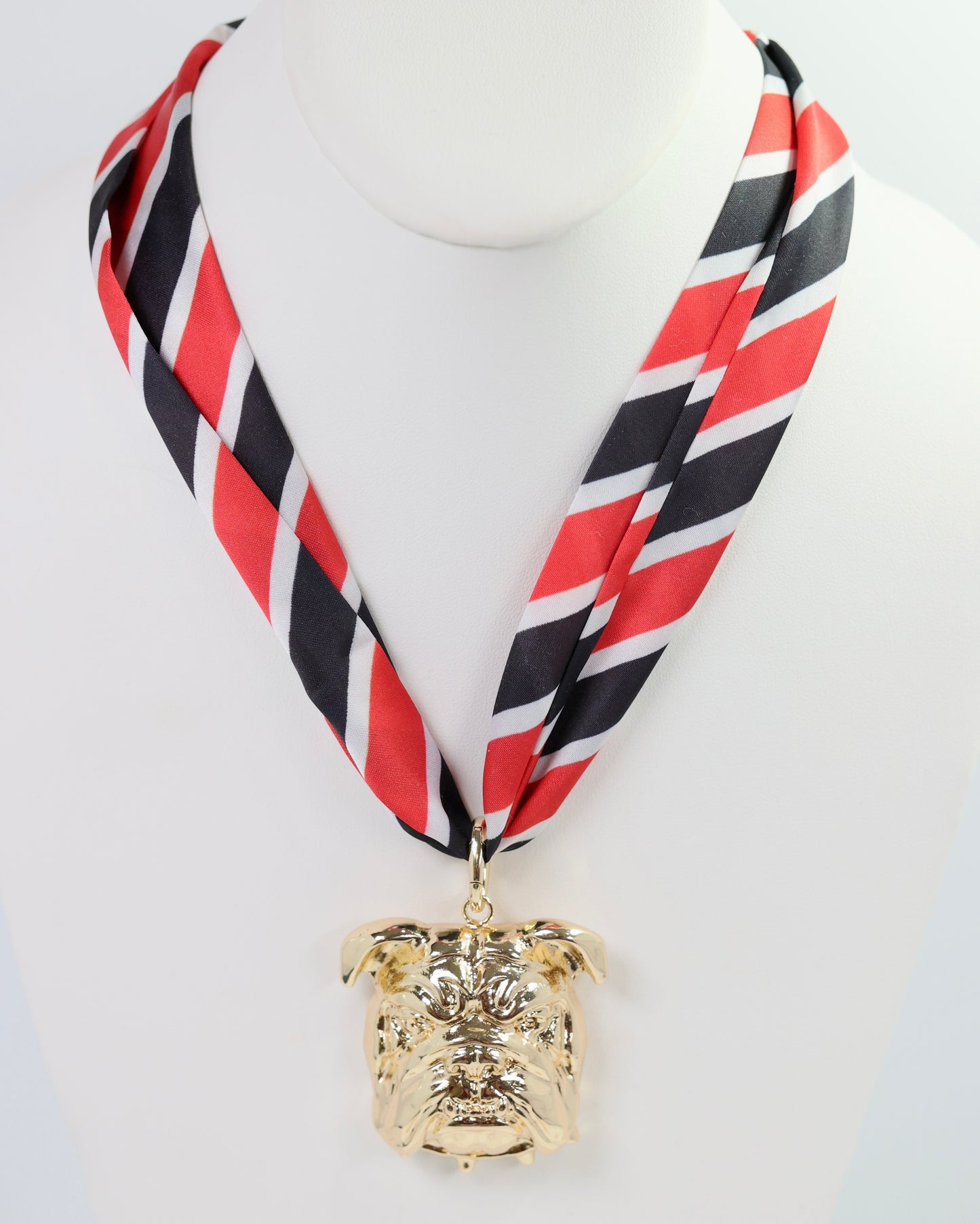 Smith Bulldog Charm Gold