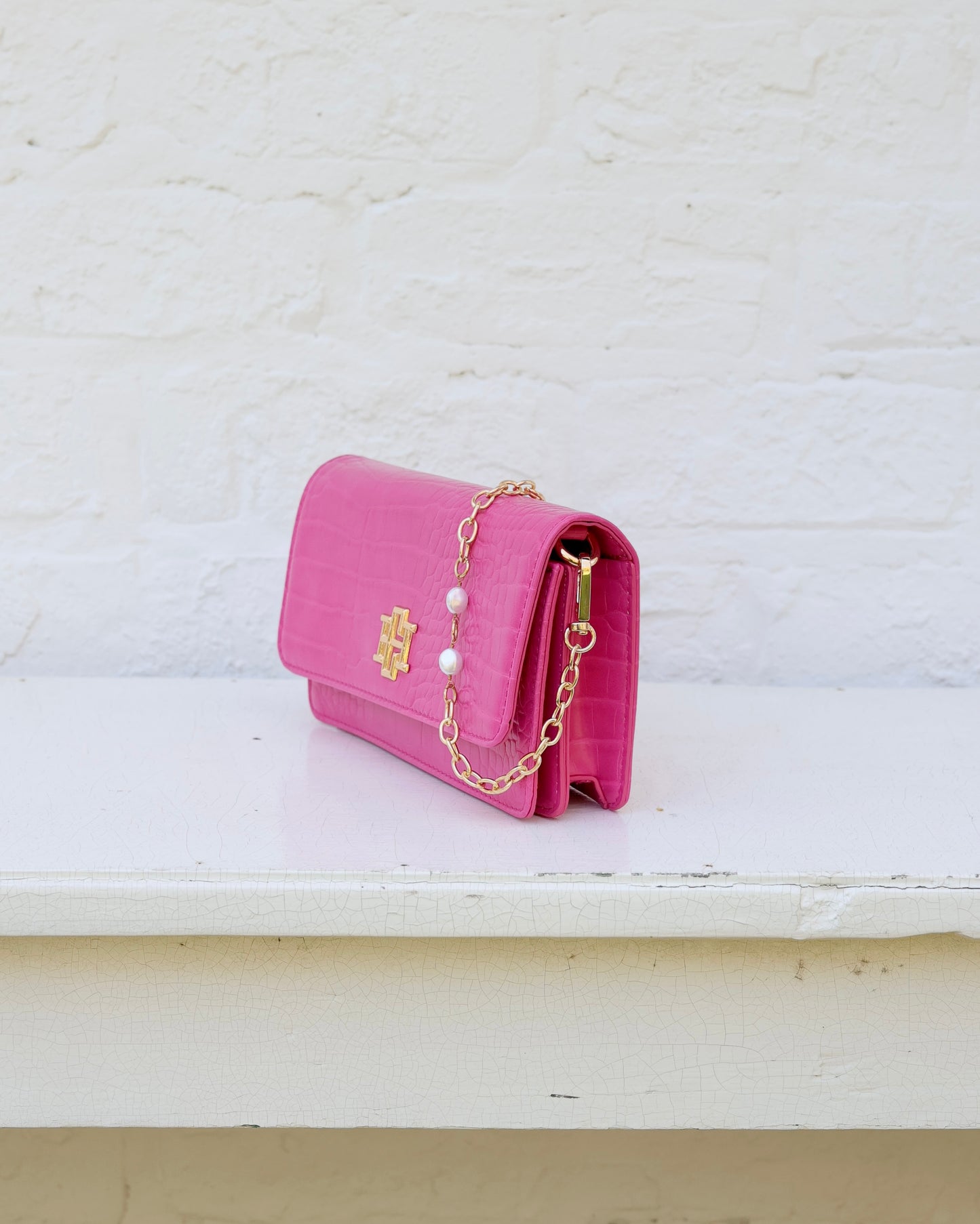 Brynleigh Clutch Crossbody Hot Pink EC
