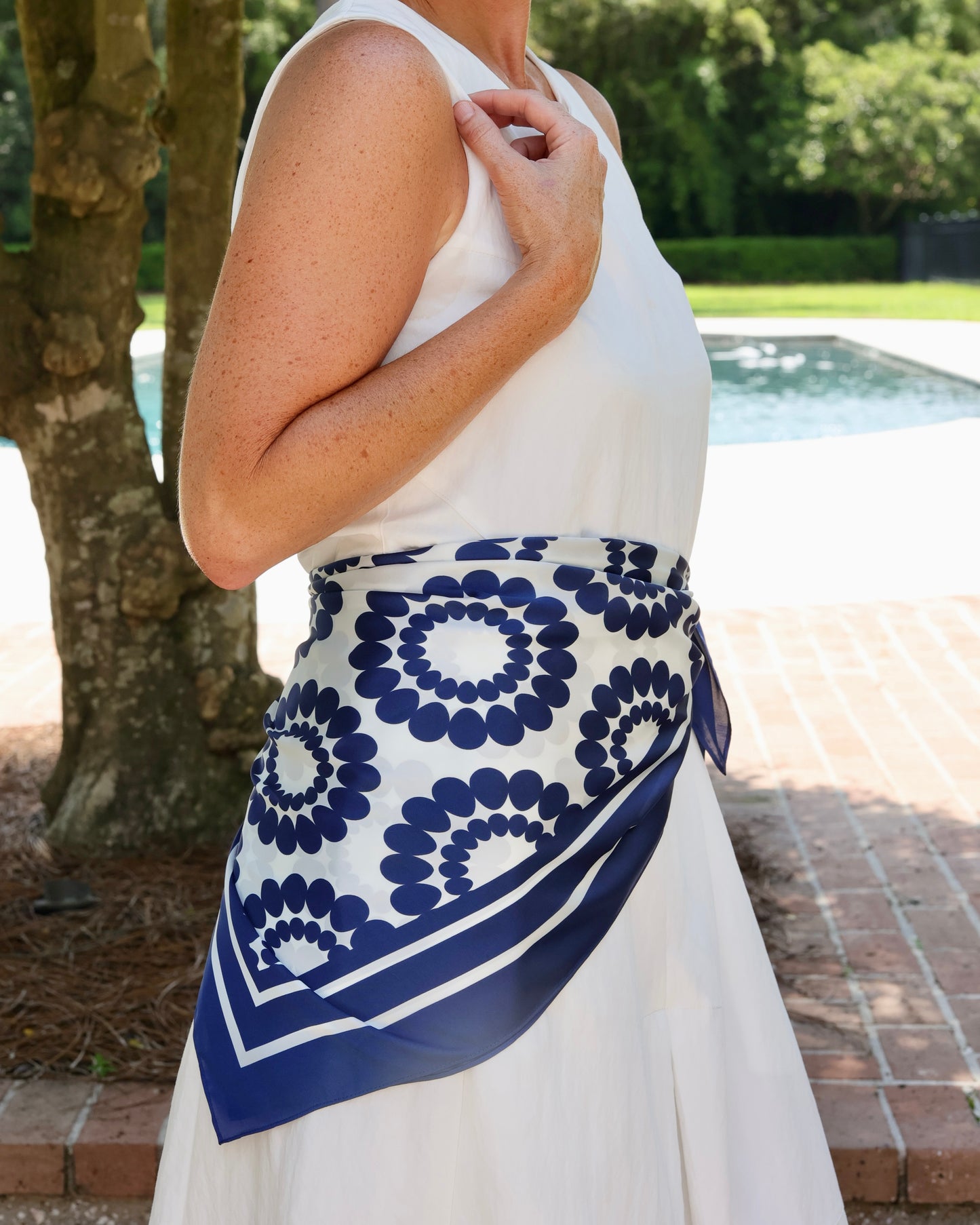 Lucy Floral Scarf Large Navy White
