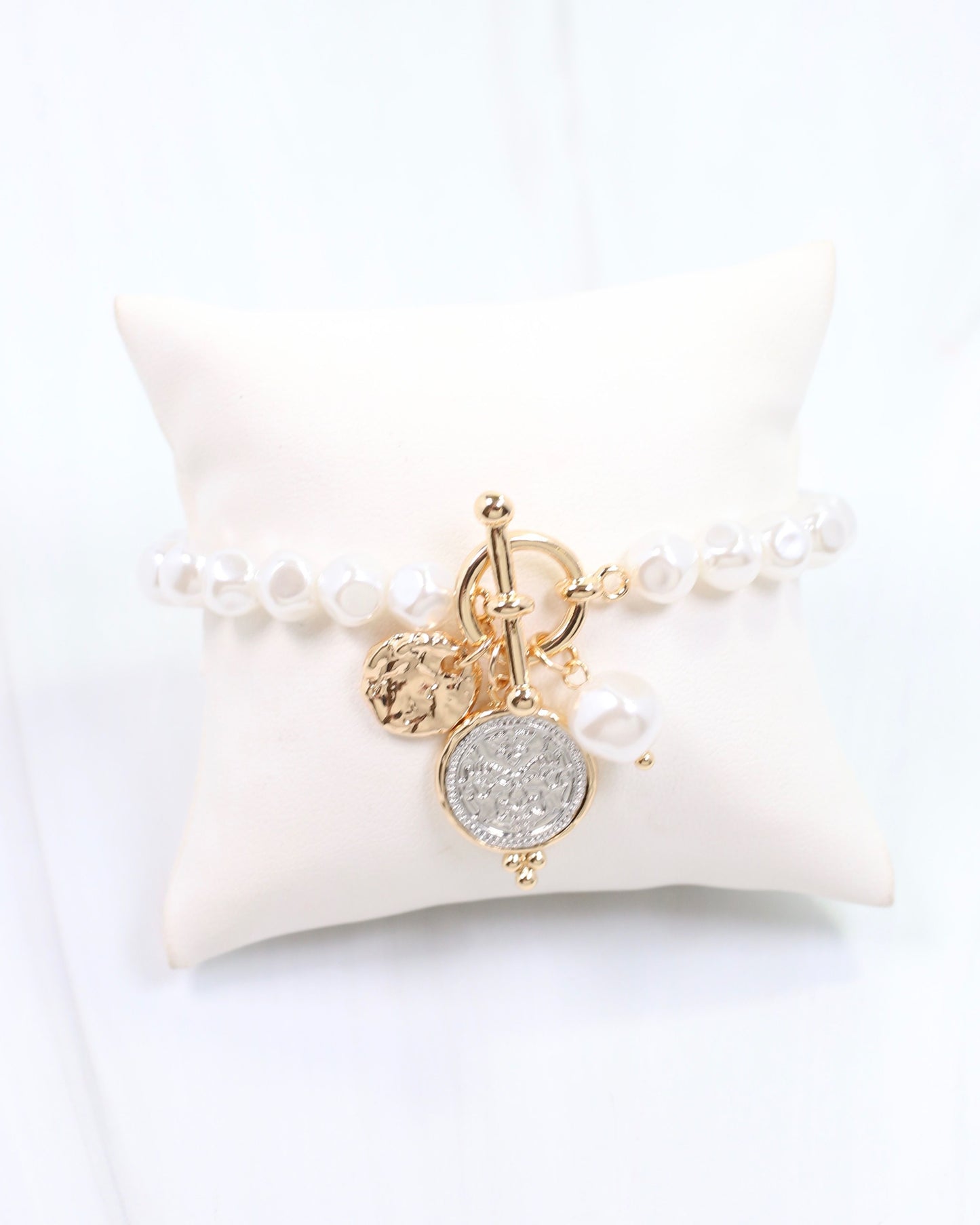 Roma Pearl Beaded Coin Bracelet Cream