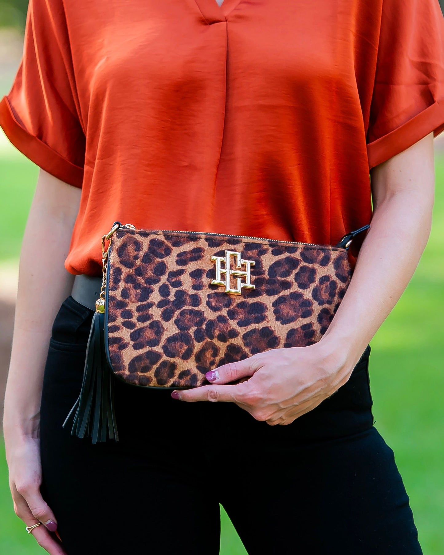 Madelyn Clutch/Crossbody Spotted Saddle