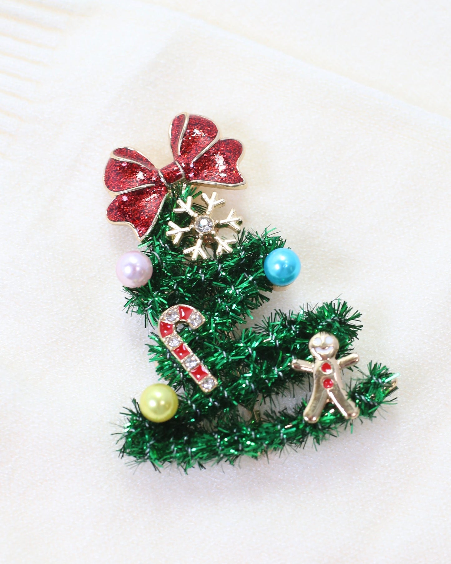 Tis the Season Tinsel Tree Brooch Green