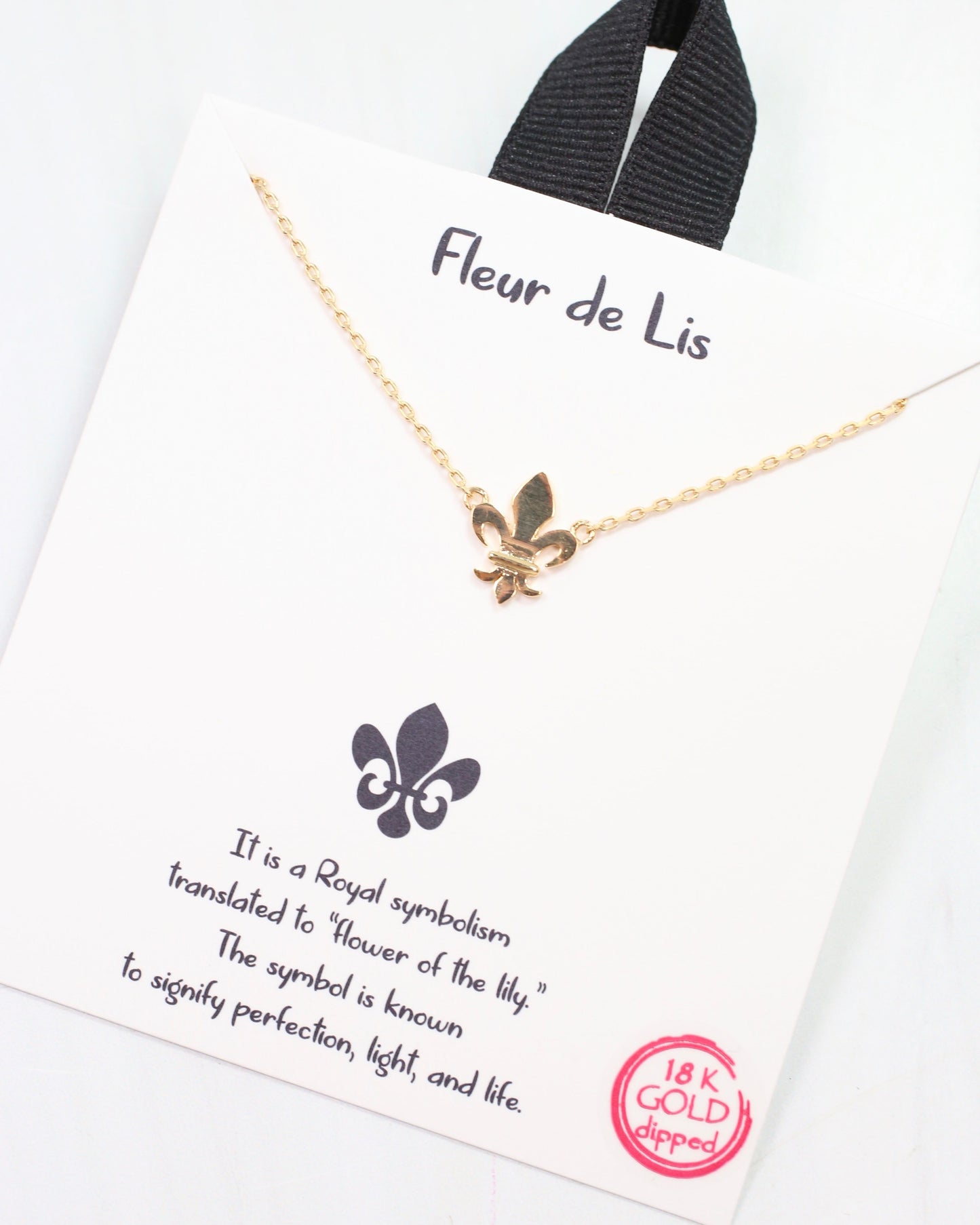 Royal Fleur de Lis Necklace Gold