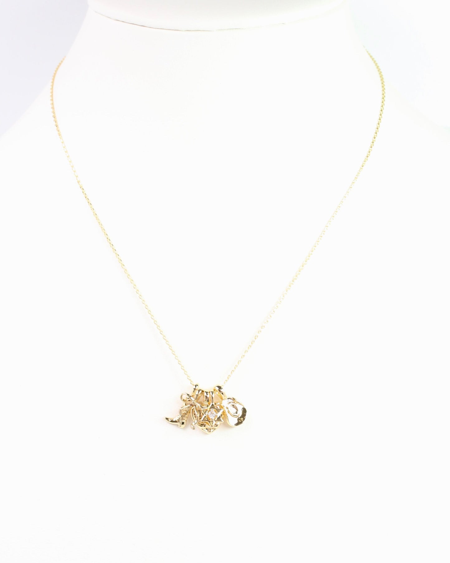 Boot it Up Charm Necklace Set Gold