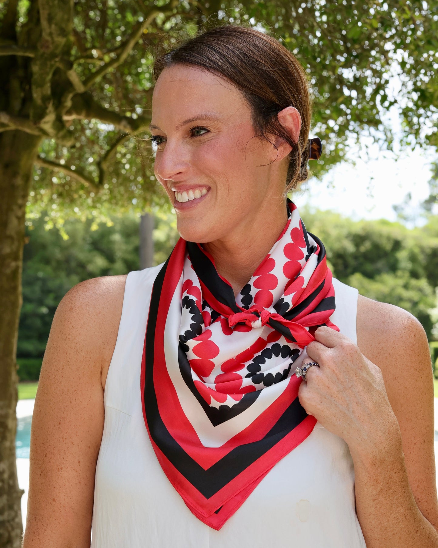 Lucy Floral Scarf Large Red Black