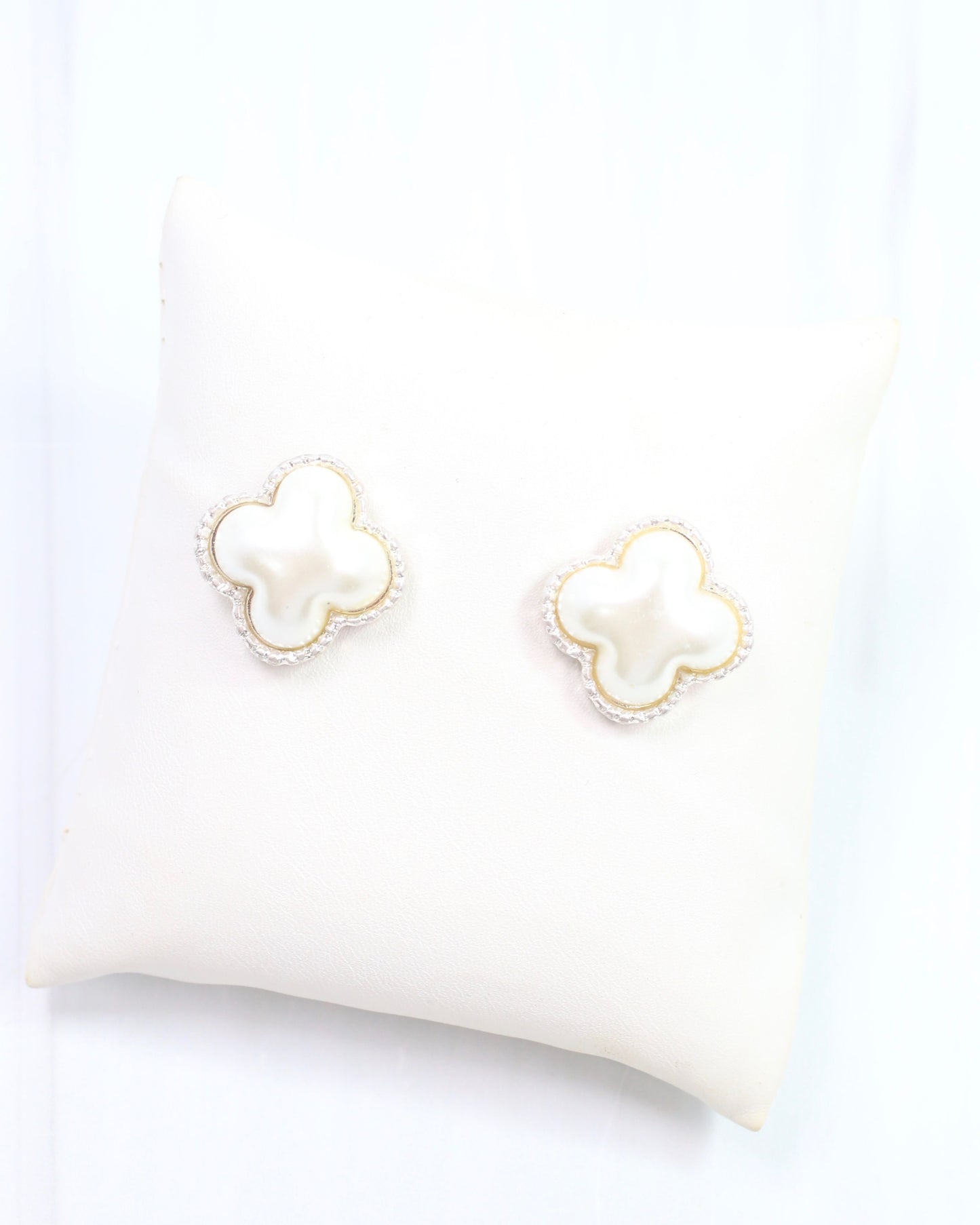Massey Clover Stud Earring Worn Silver