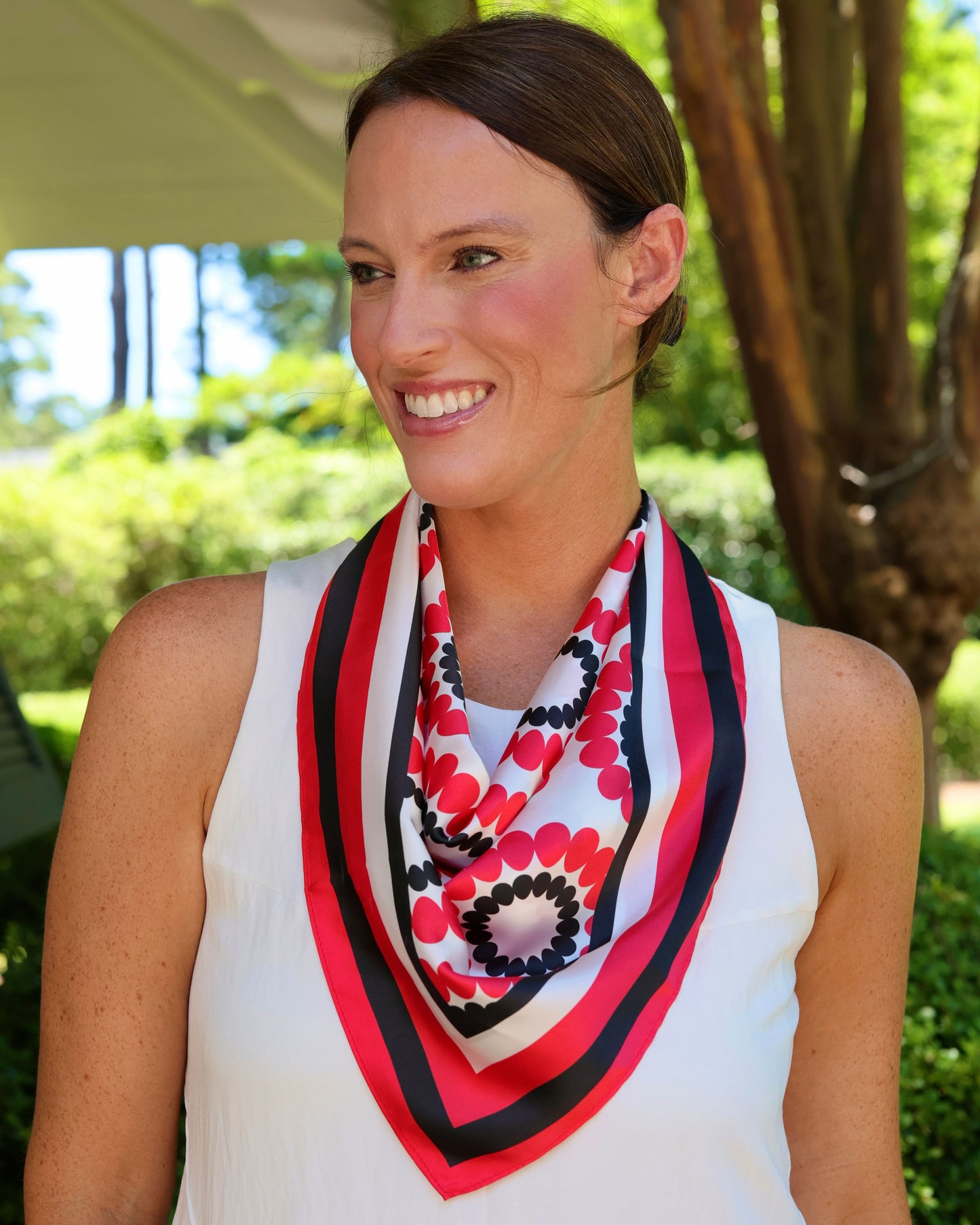 Lucy Floral Scarf Medium Red Black