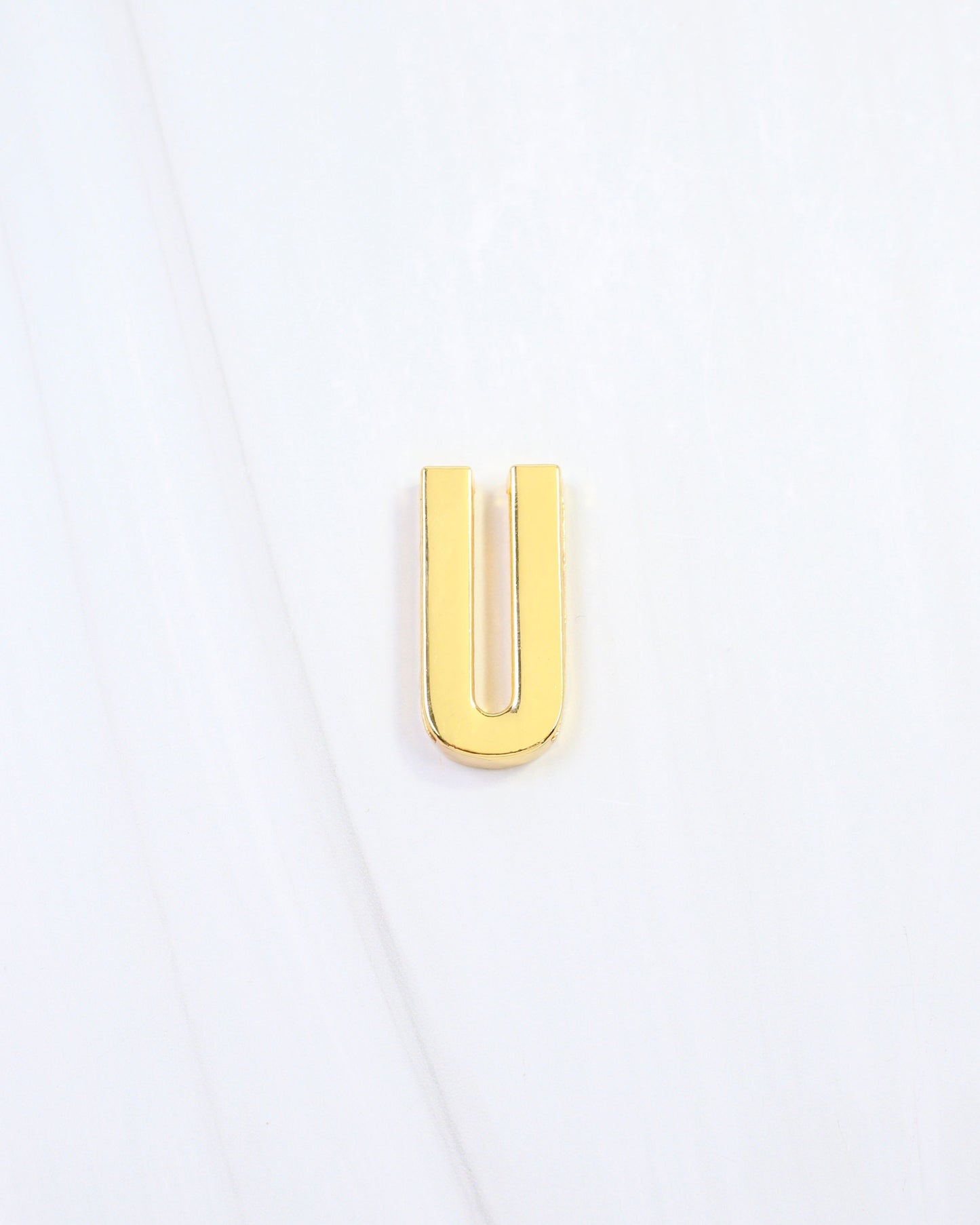 Arlett Initial Scarf Slide U Gold
