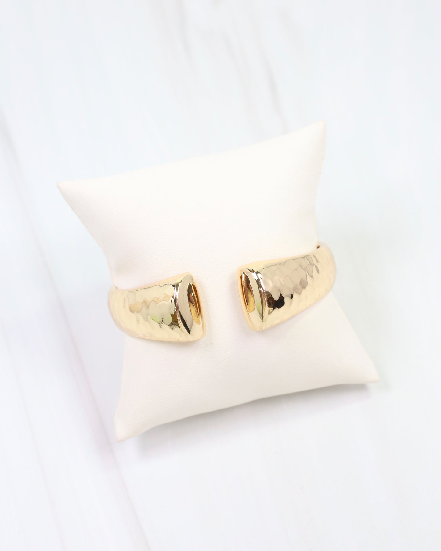 Corning Hammered Open Cuff Bracelet Gold