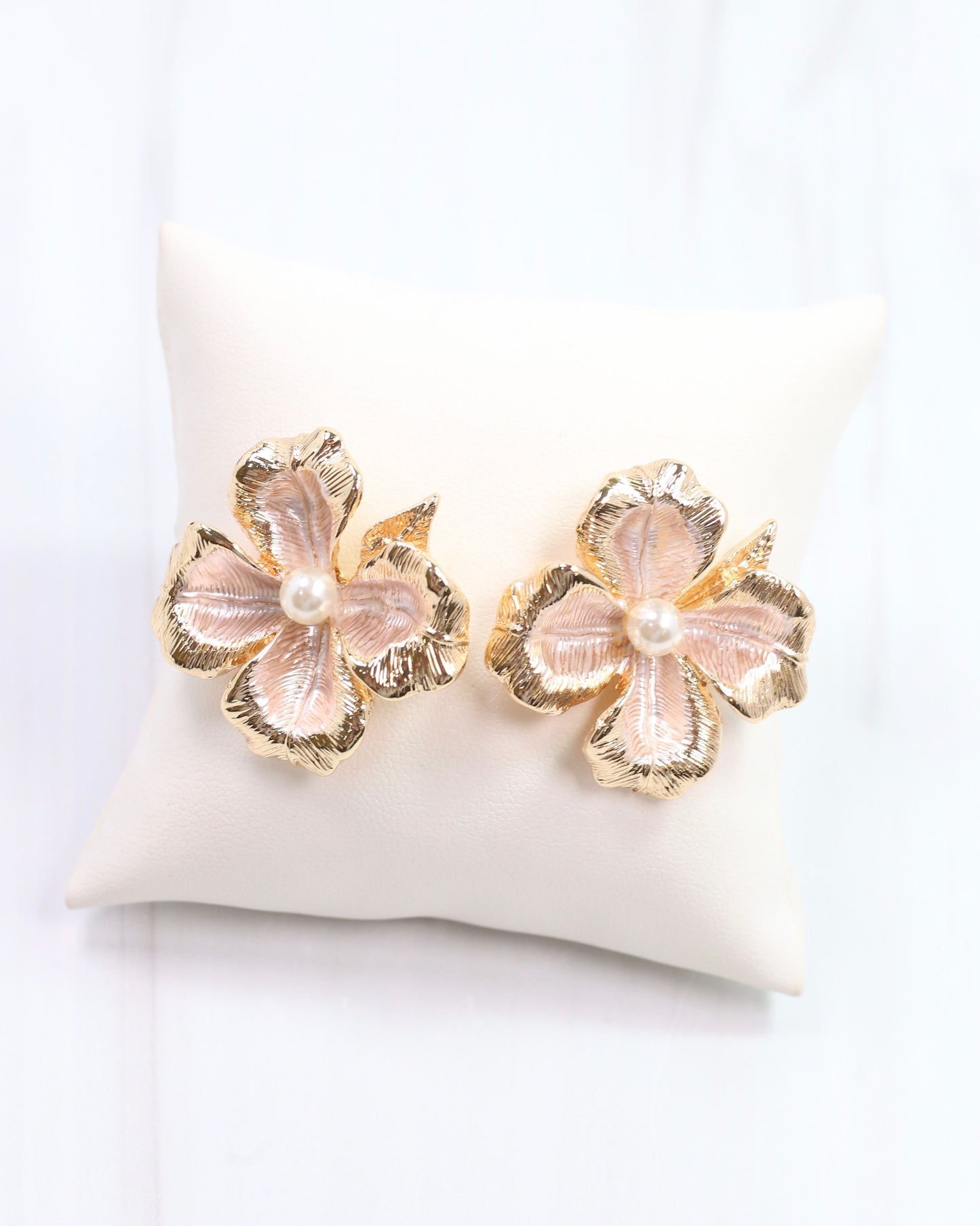 Bailey Flower Earring Gold
