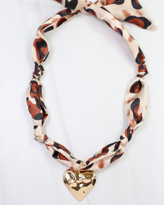Plaines Heart Charm Scarf Necklace Leopard