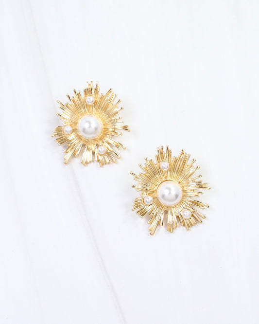 Alicia Pearl Sunburst Earring Gold