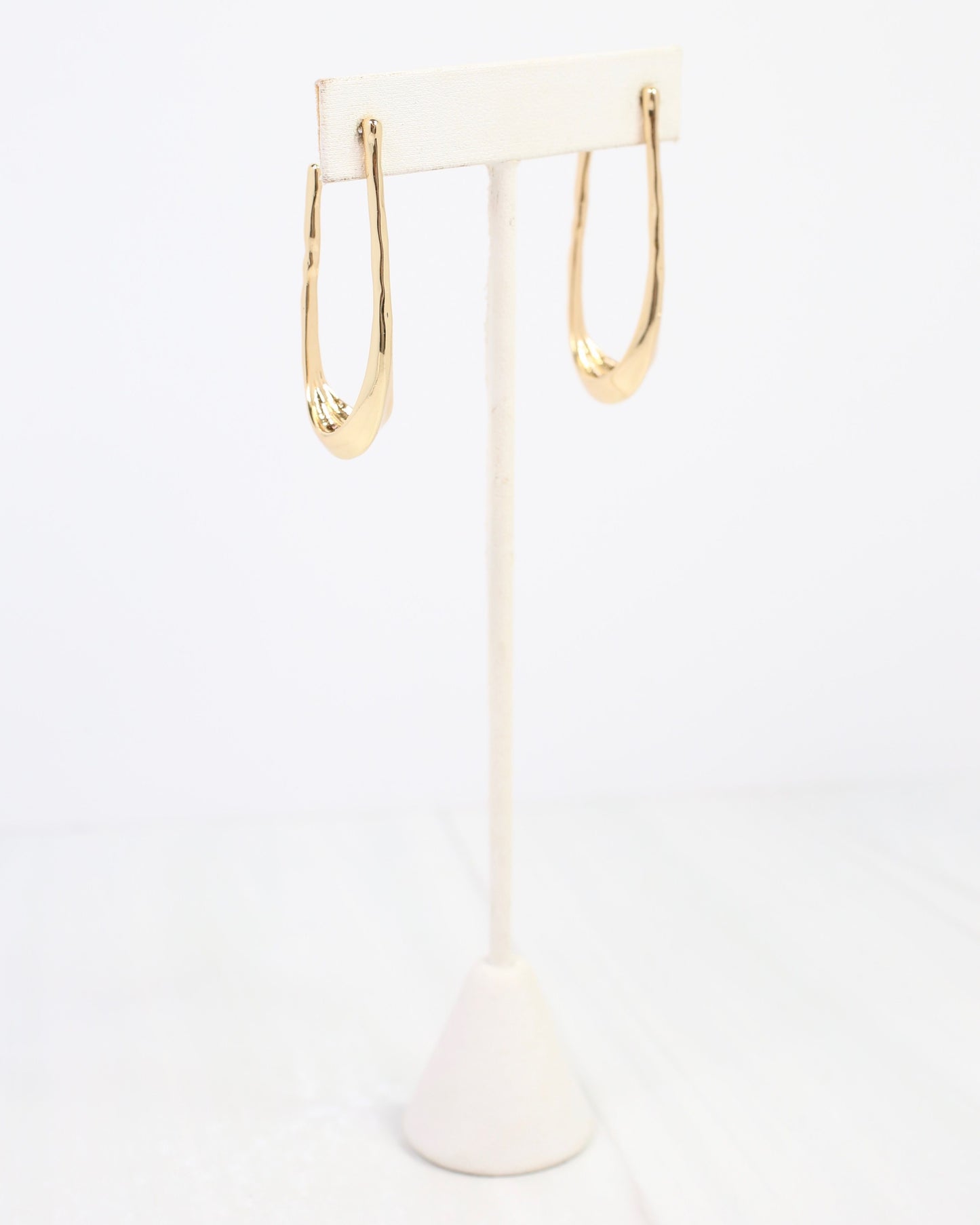 Fairfield Hammered Hoop Earring Gold