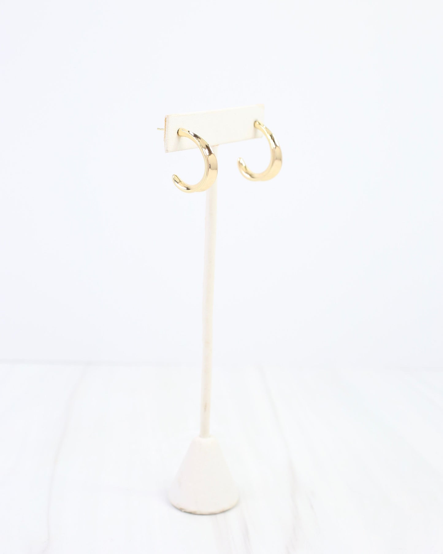 Pass Christian Hoop Earring Gold