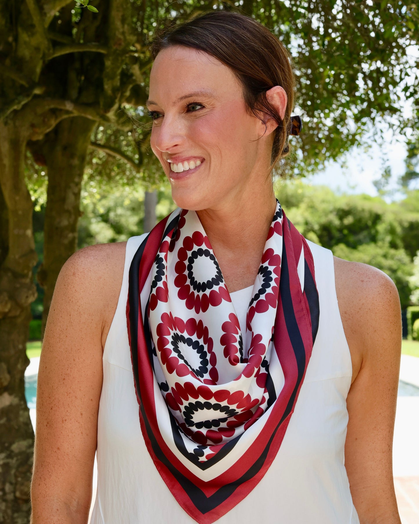 Lucy Floral Scarf Medium Garnet Black