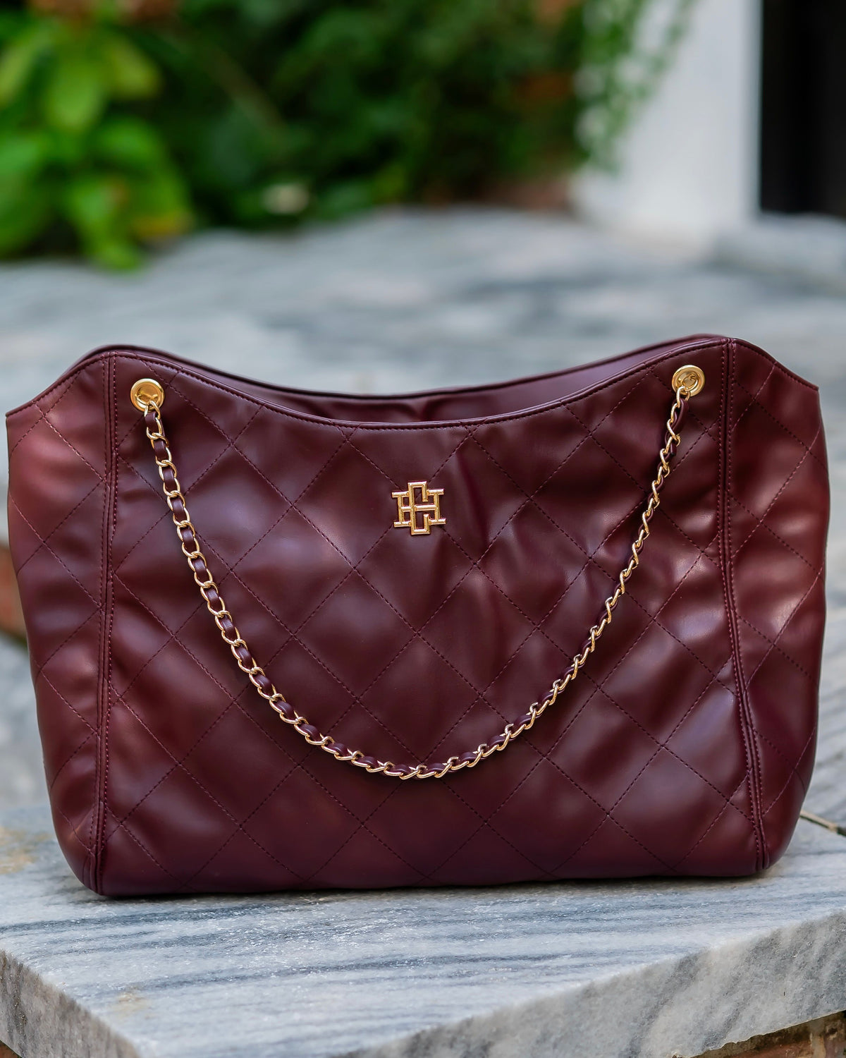 Betsy Tote Burgundy LD