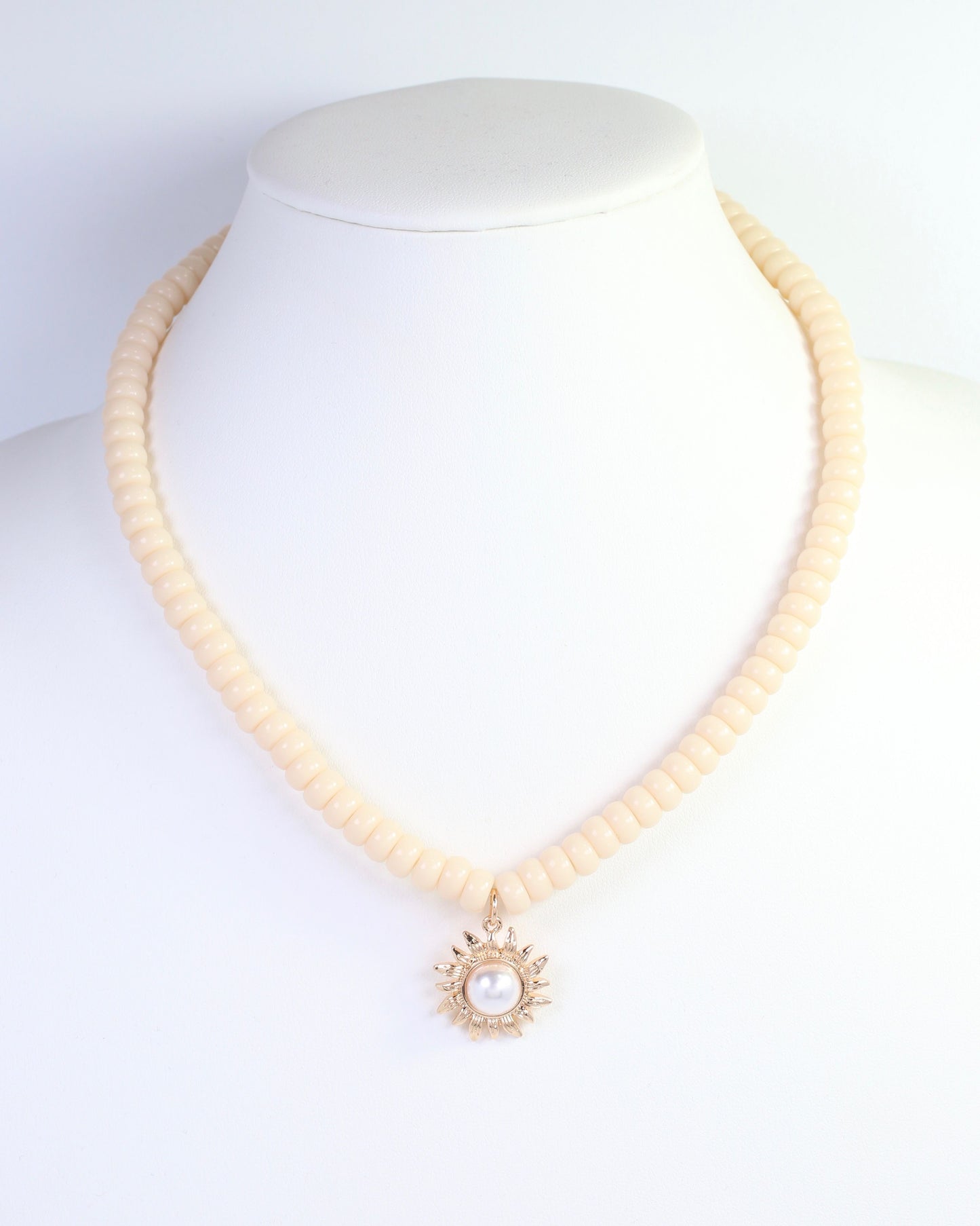 Abbigail Beaded Flower Necklace Ivory
