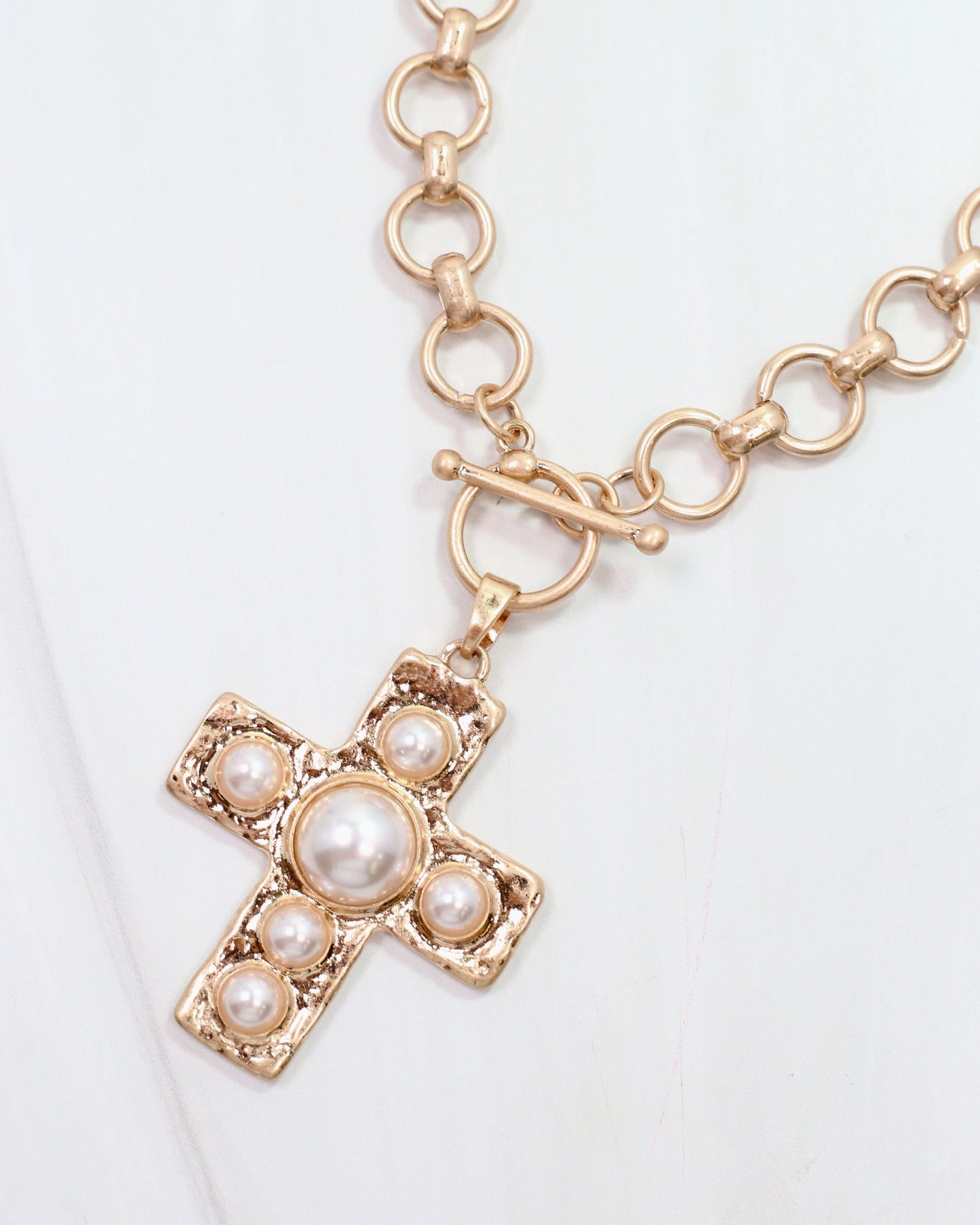 Clampett Cross Necklace Gold