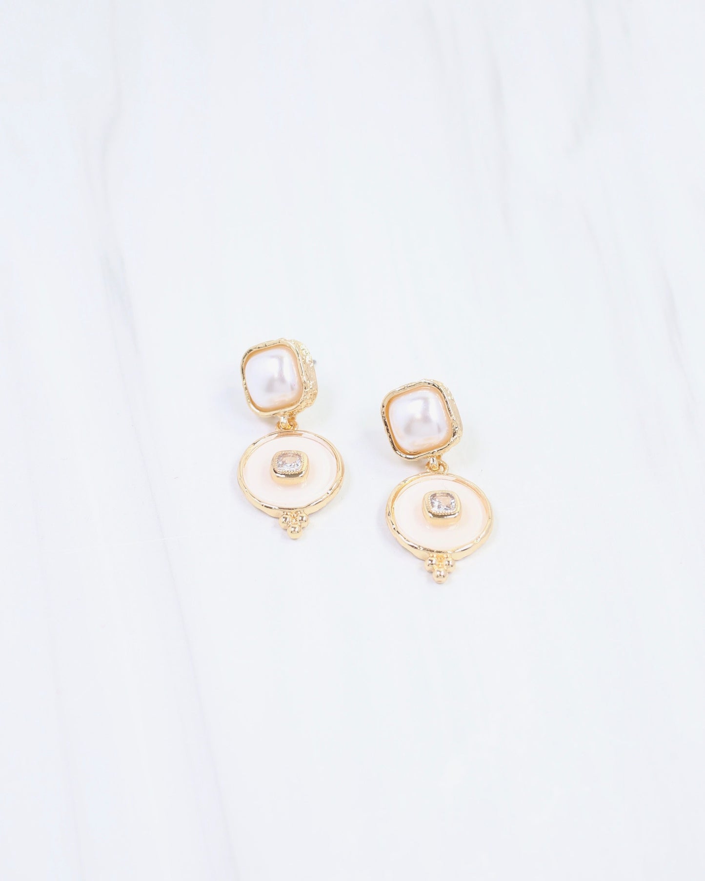 Lismore Pearl Circle Drop Earring White