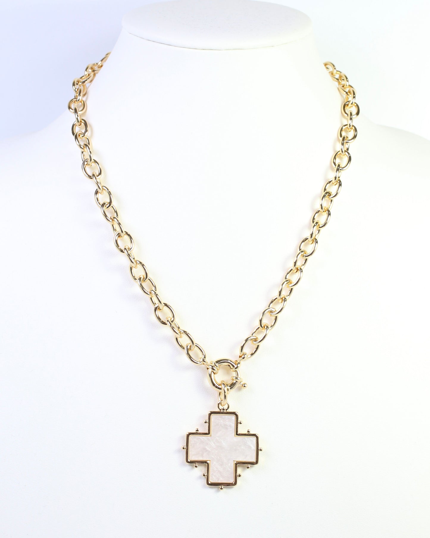 Jaclyn Opal Cross Link Necklace Gold