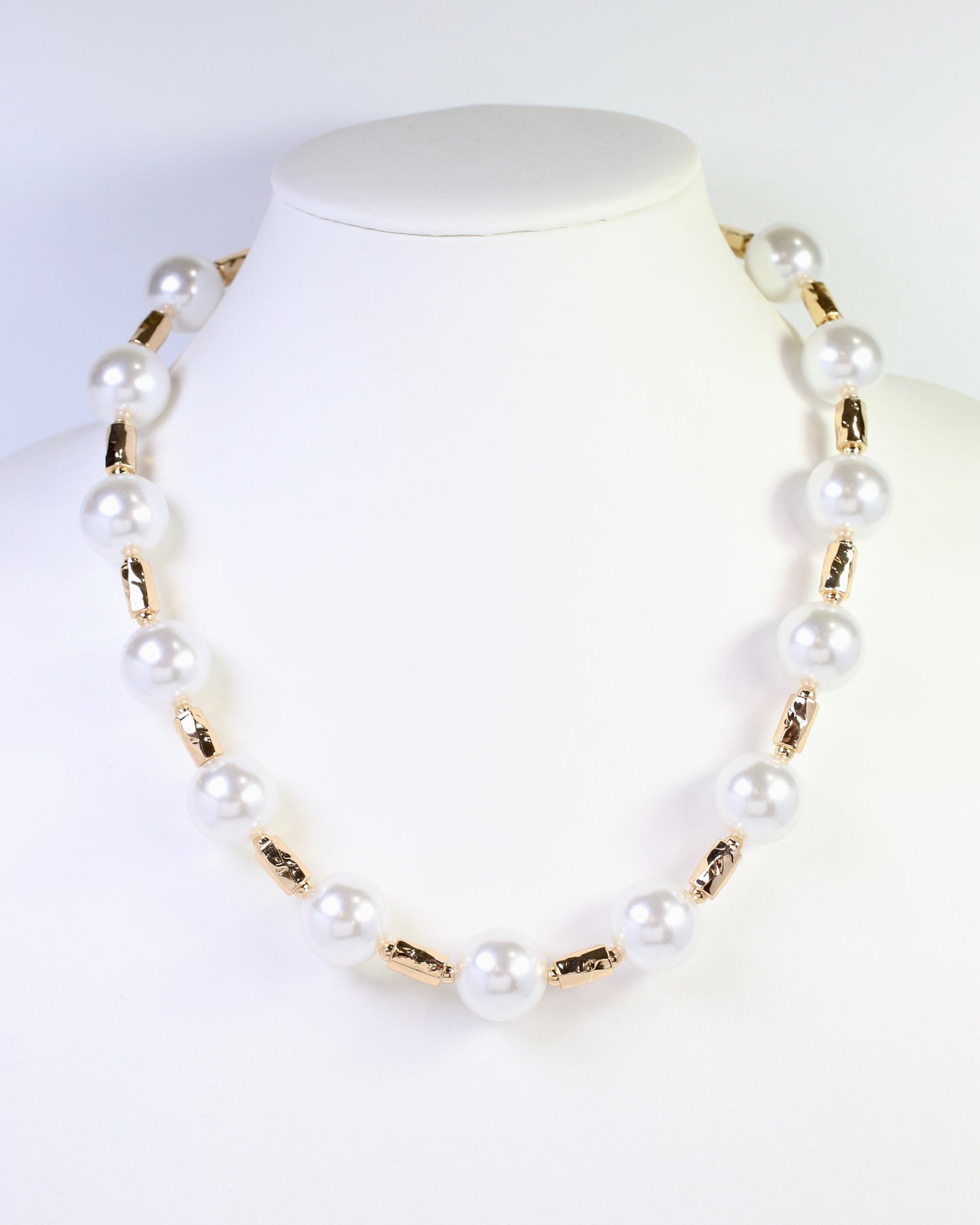 Beaufort Pearl Beaded Necklace WR Gold