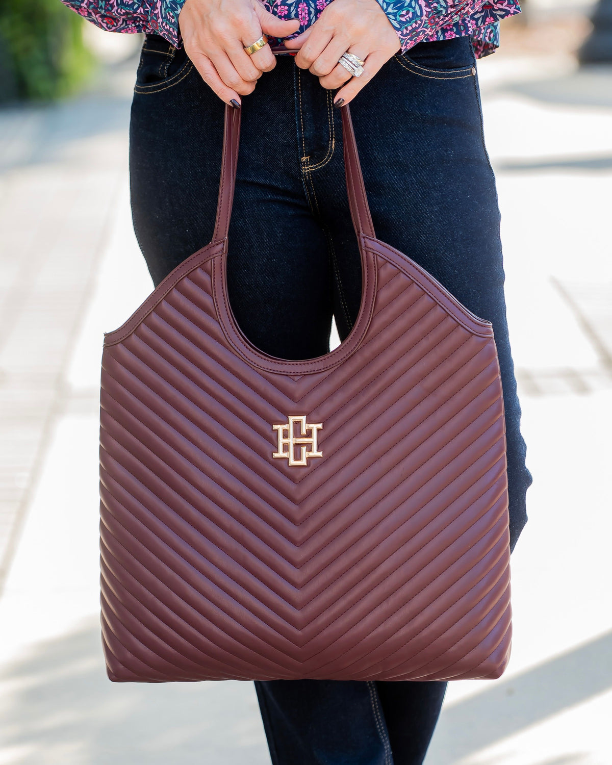 Greyson Tote Burgundy VQ