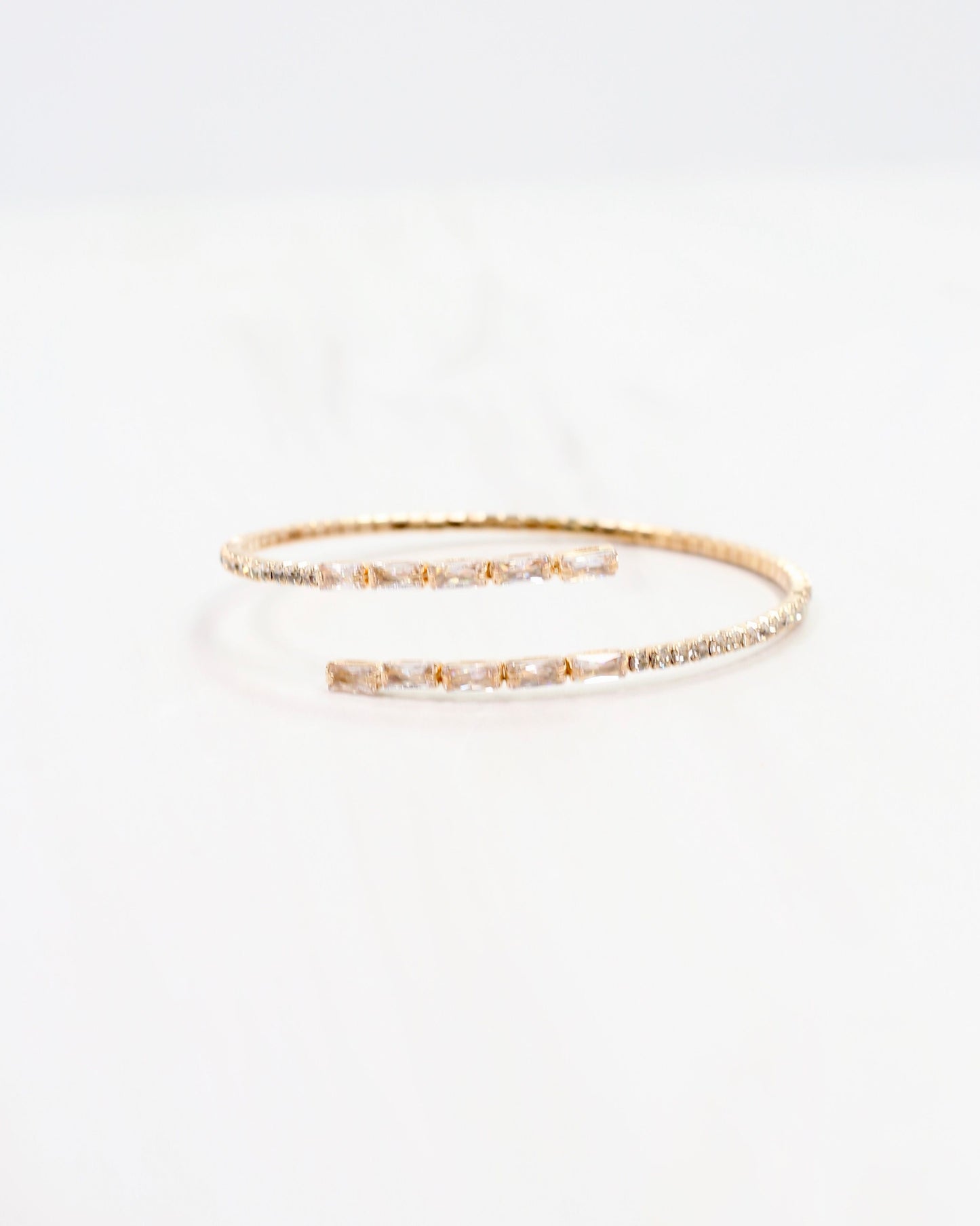 Hoover CZ Stretch Bracelet Gold