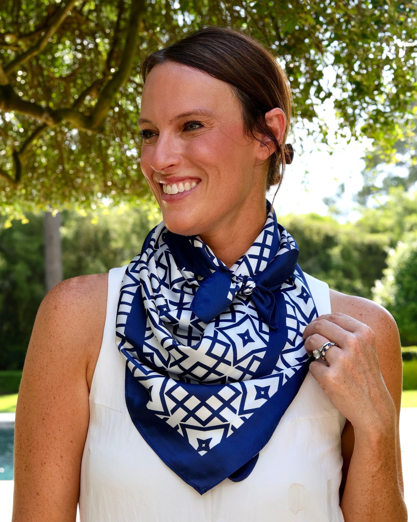 Langston Geometric Scarf Large Navy White