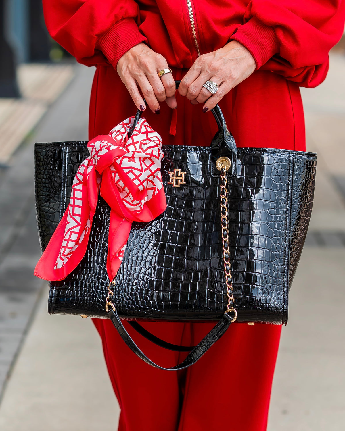 Missy Tote Black Patent EC