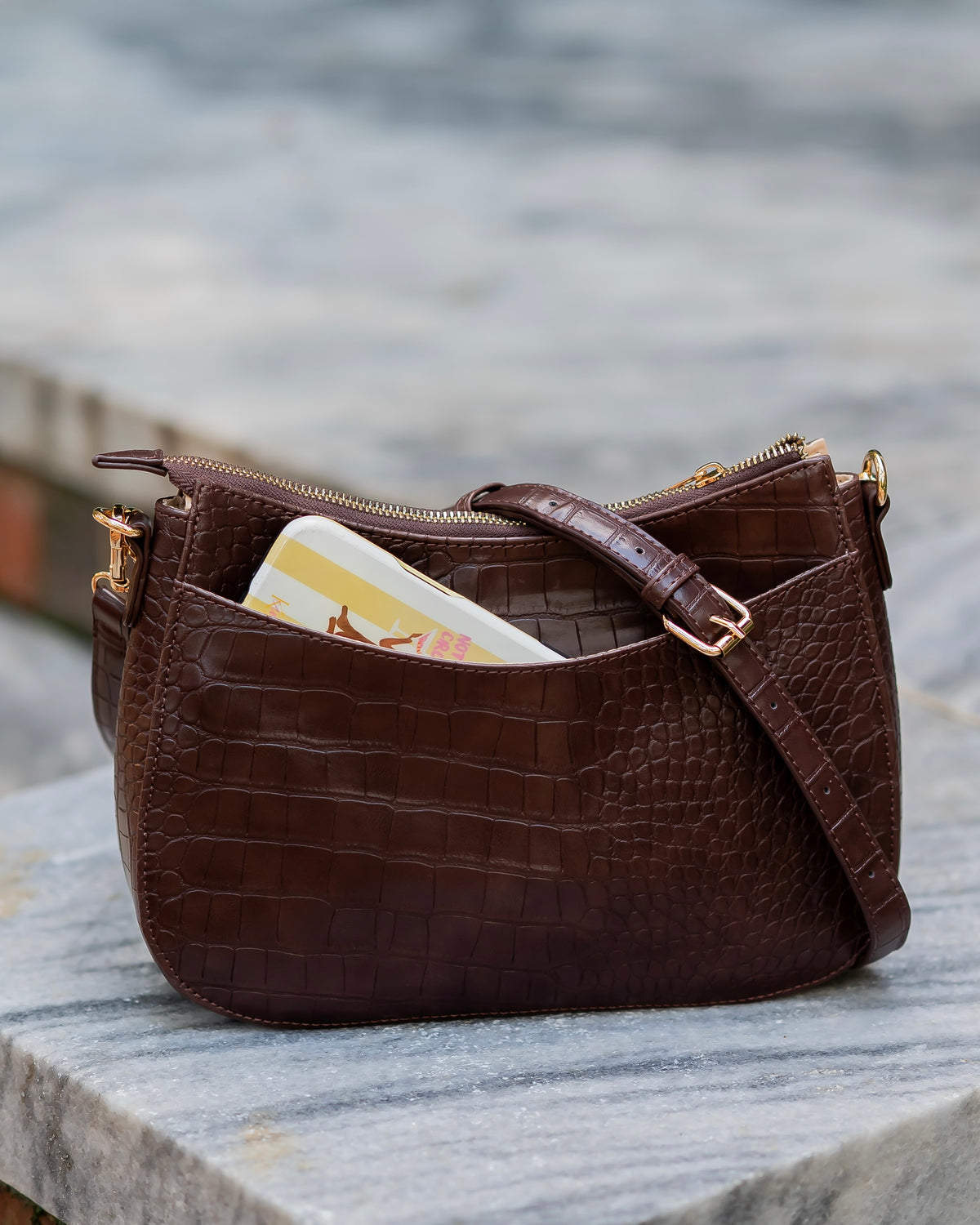 Charlee Crossbody Chocolate EC