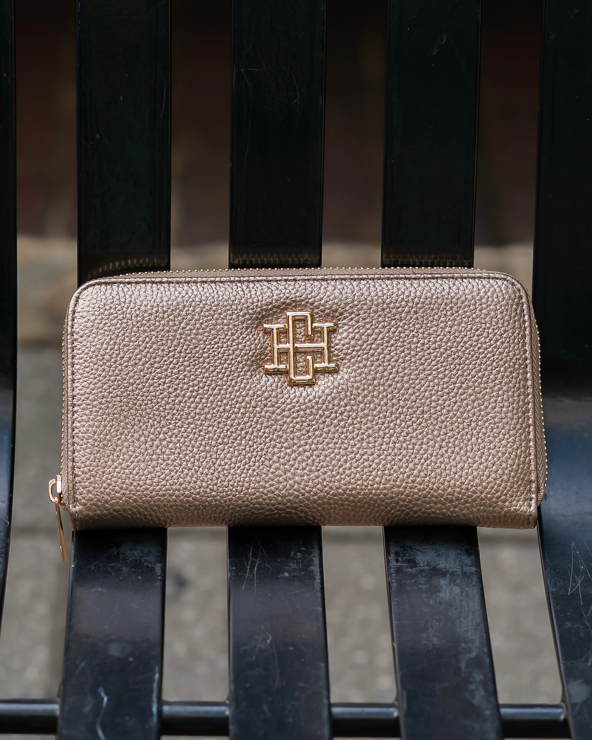 Penelope Wallet Bronze