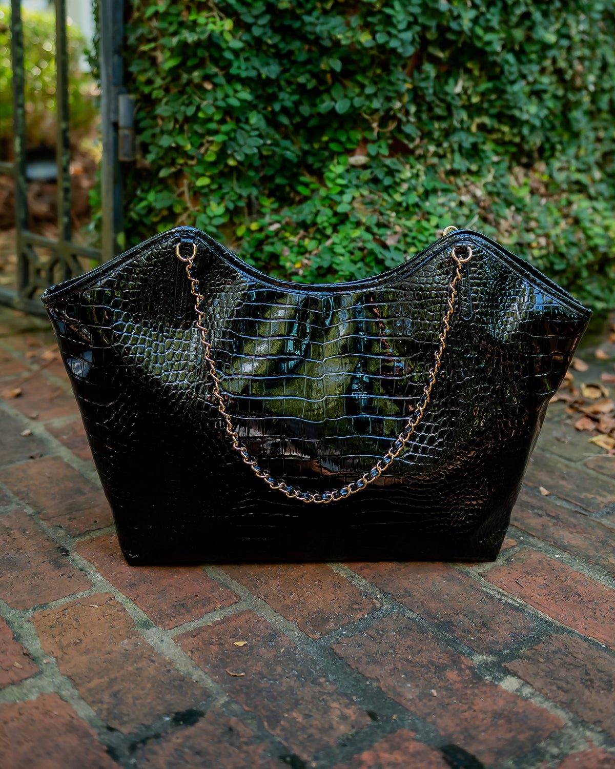 Harlow Tote Black Patent EC