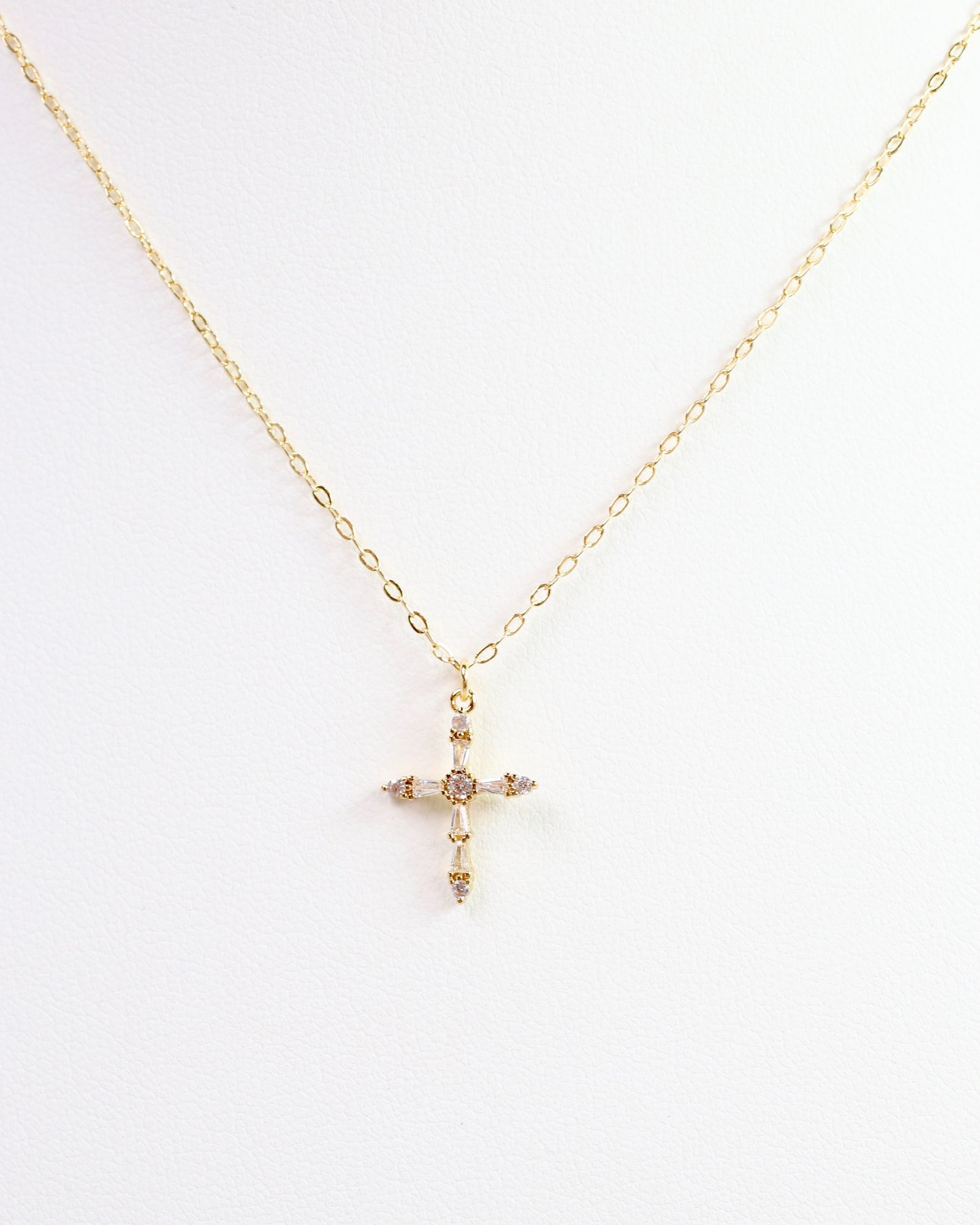 Wilson Cross Necklace Gold