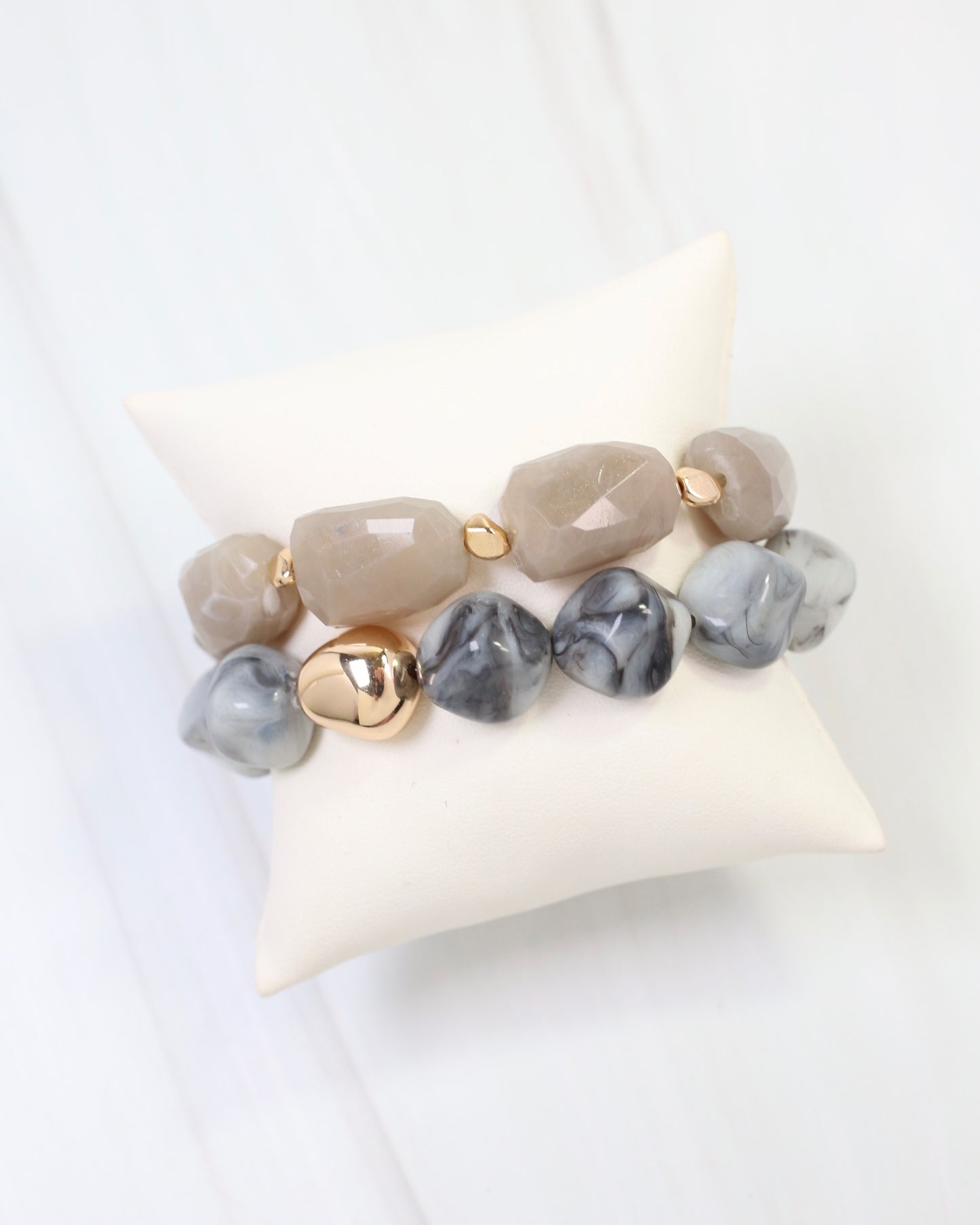 Ginger Stone Stretch Bracelet Grey