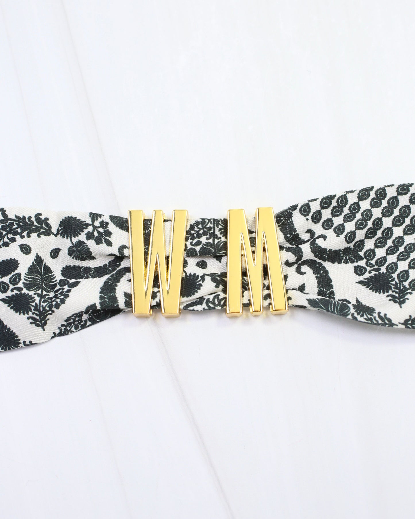 Arlett Initial Scarf Slide W Gold