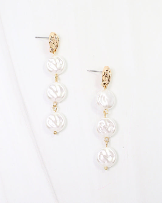 Grants Dangle Pearl Earring Cream