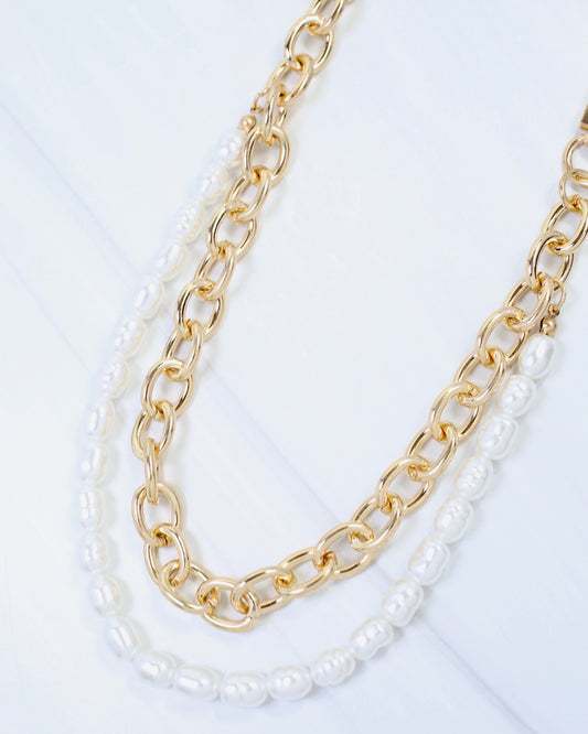 Hempstead Layered Link and Pearl Necklace Gold