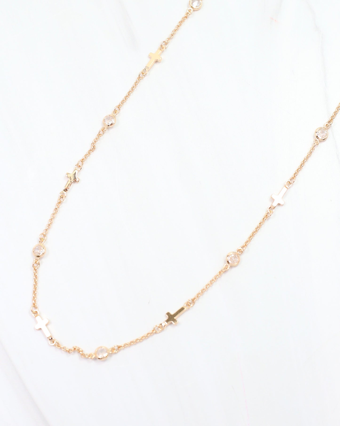Eliza Cross Necklace Gold
