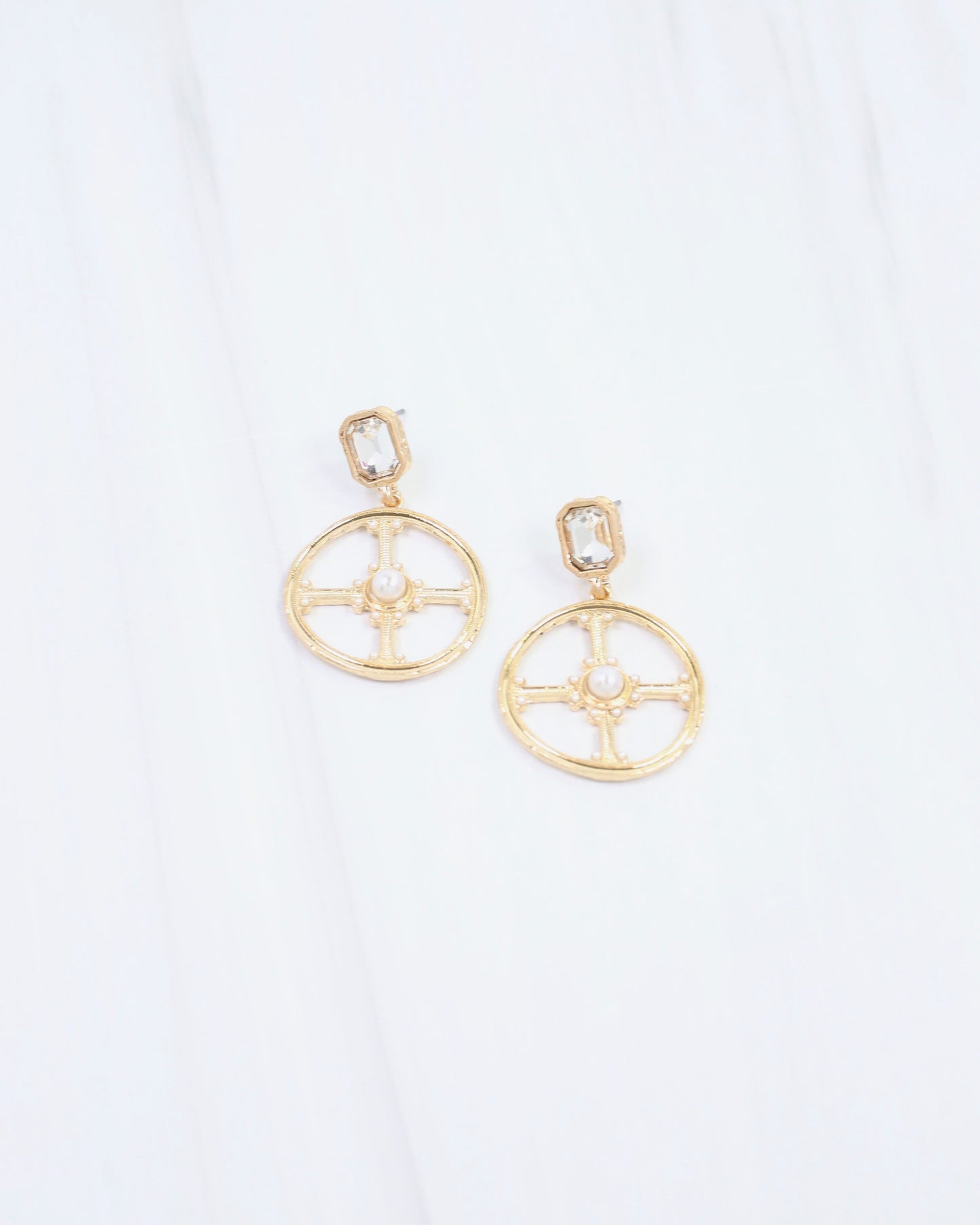 Acacia Vintage Dangle Earring Worn Gold