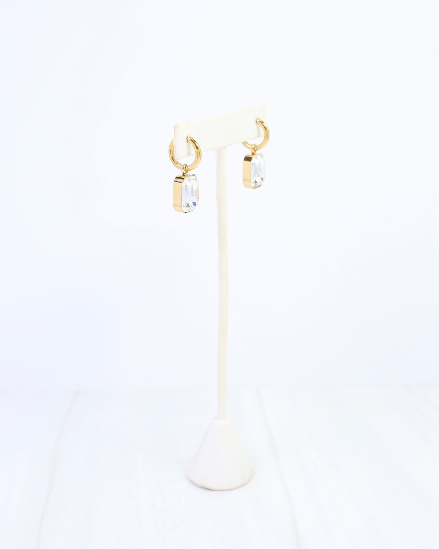 Juliette Stone Drop Earring Gold