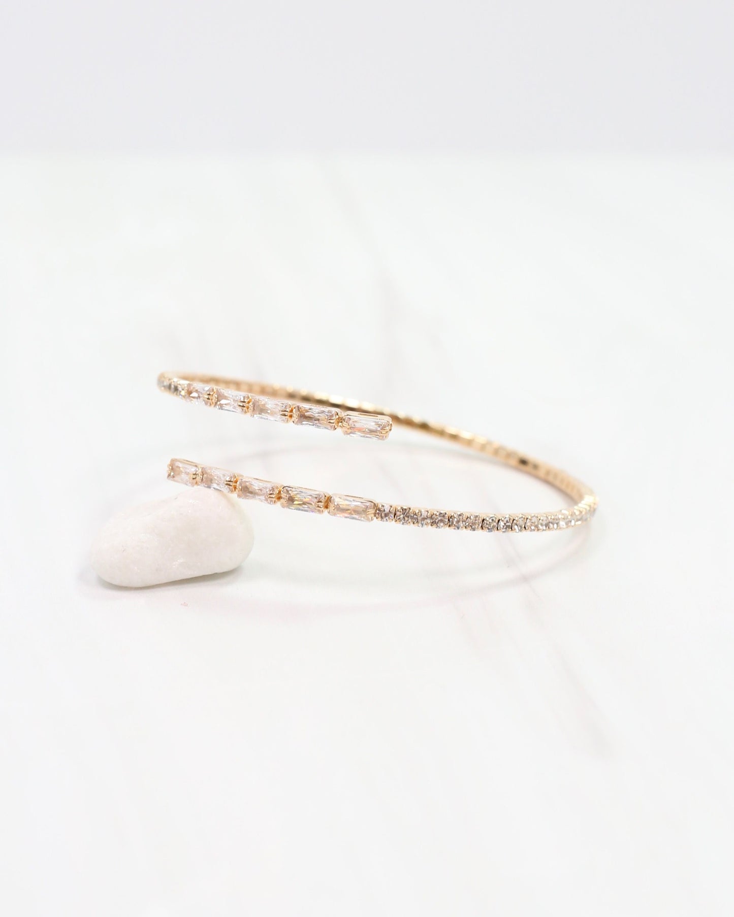 Hoover CZ Stretch Bracelet Gold