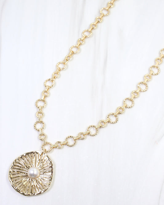 Abriella Textured Pearl Pendant Necklace Gold