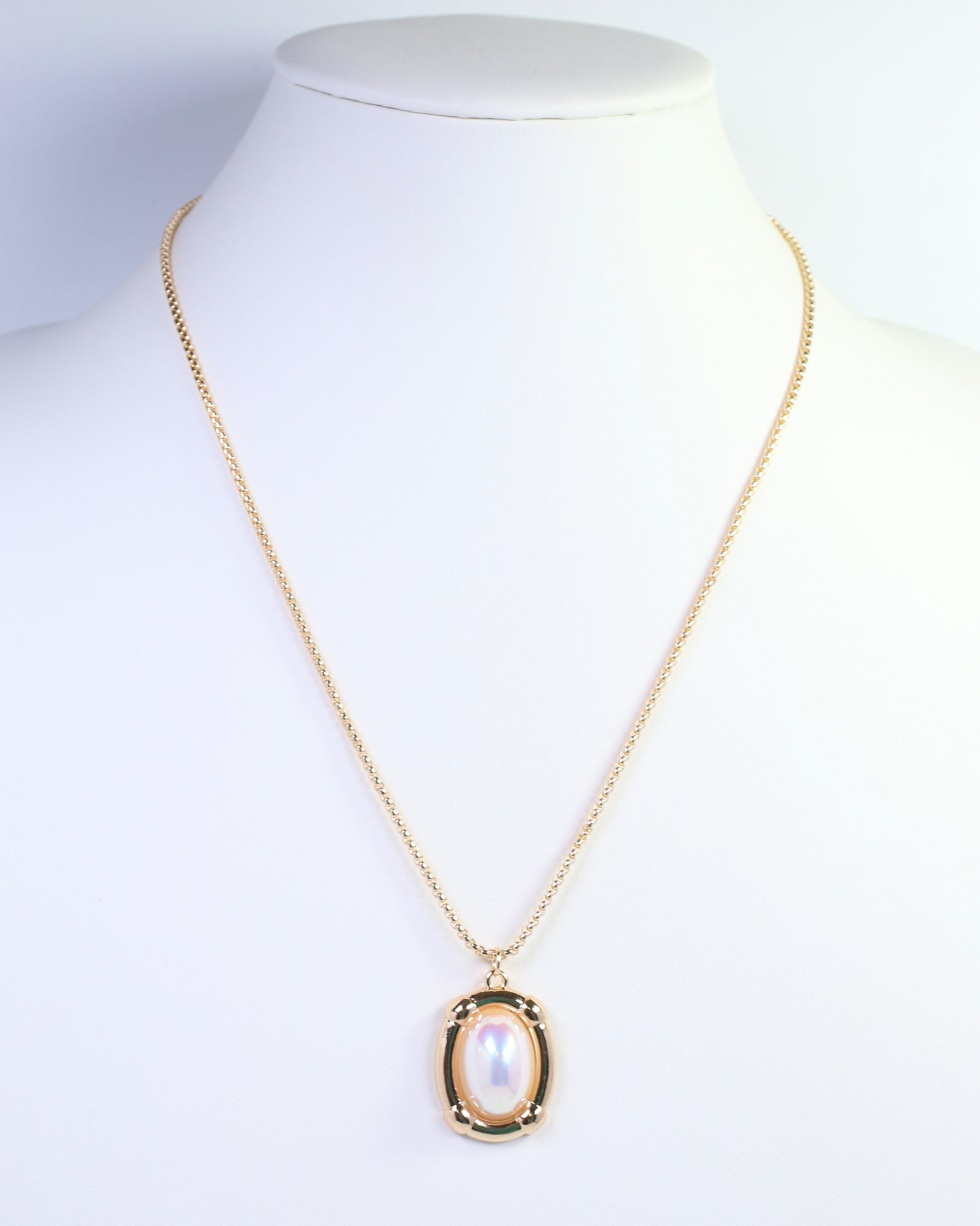 Gambier Pearl Pendant Necklace Gold