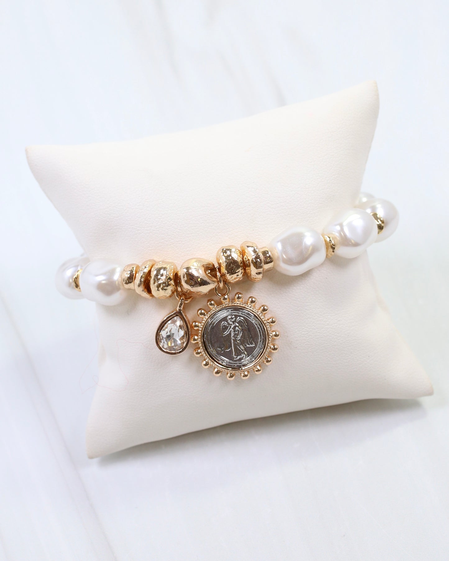 Bonnie Coin Charm Pearl Stretch Bracelet Cream