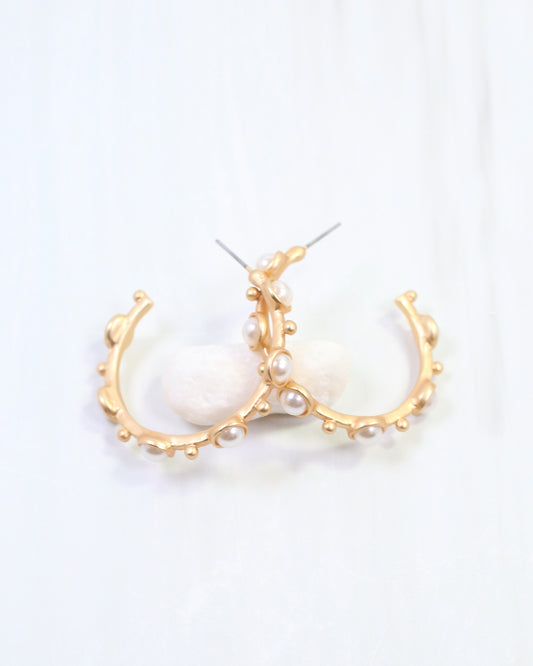 Bonnie Pearl Hoop Earring Matte Gold