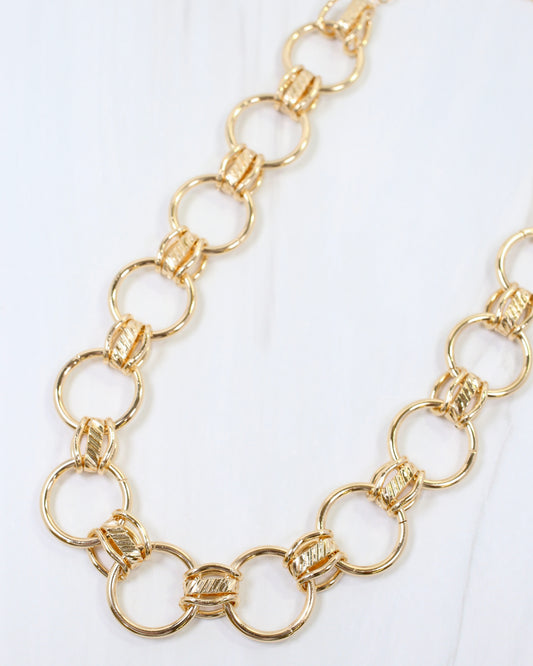 Amie Round Link Chain Necklace Gold