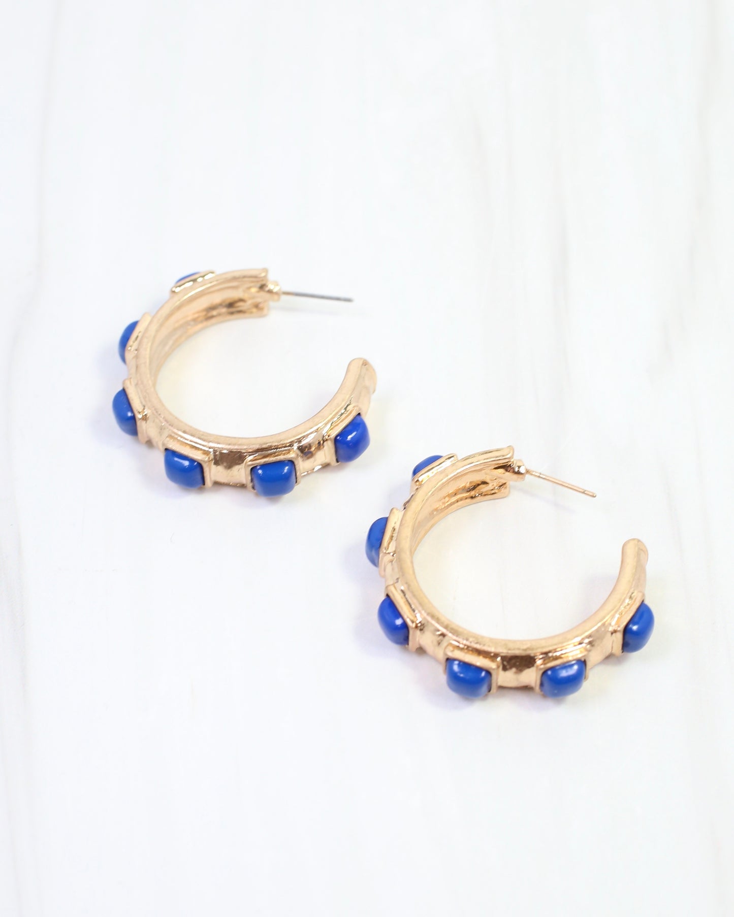 Allie Hammered Gold Earring Blue